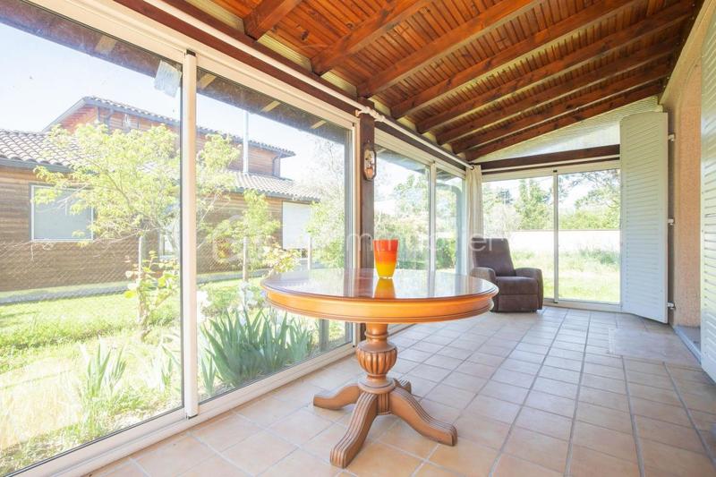 Maison - 94 m² - 5 pièces