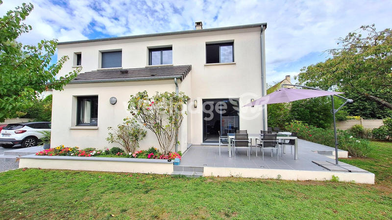 Maison contemporaine - 150 m² - 6 pièces