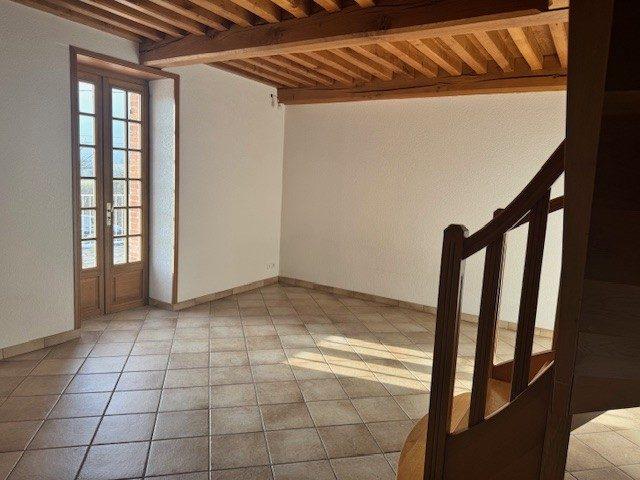 Maison - 104 m² - 4 pièces
