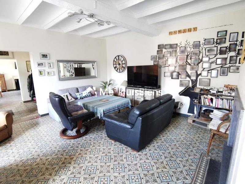 Propriété - 170 m² - 6 pièces