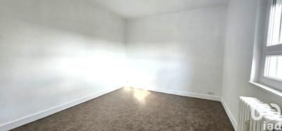 Appartement - 79 m² - 3 pièces