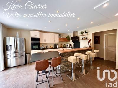 Maison - 190 m² - 5 pièces