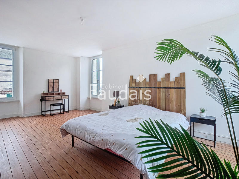 Maison - 160 m² - 6 pièces