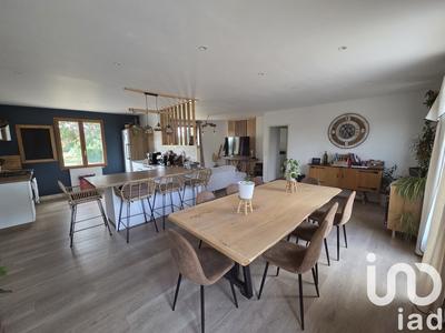 Maison - 130 m² - 5 pièces