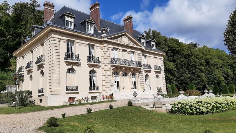 Manoir - 1 000 m² - 30 pièces