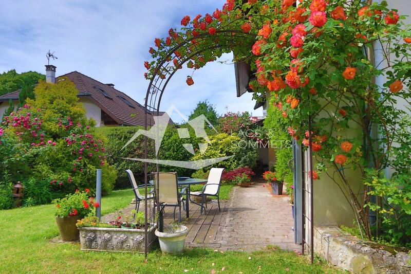 Ferme - 210 m² - 8 pièces