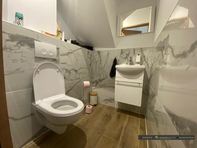 Maison - 80 m² - 4 pièces