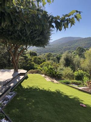 Maison - 135 m² - 4 pièces