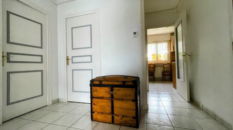 Appartement - 67 m² - 3 pièces