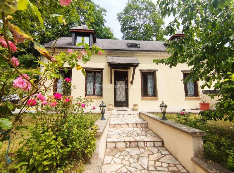 Maison - 96 m² - 5 pièces