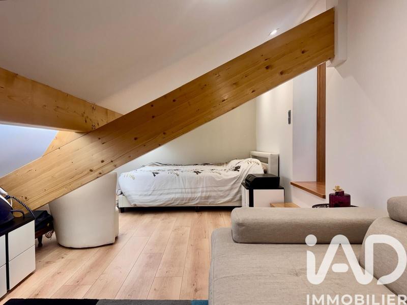 Maison - 136 m² - 5 pièces