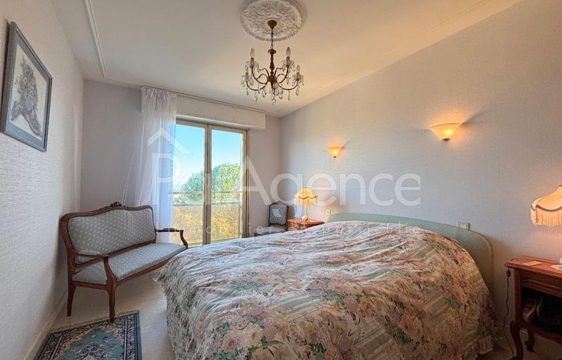 Appartement - 134 m² - 5 pièces