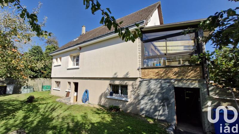 Maison - 152 m² - 8 pièces