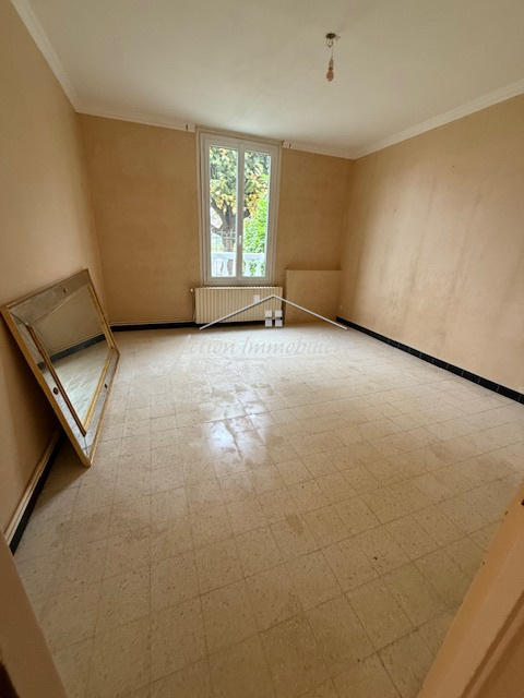 Appartement - 97 m² - 4 pièces