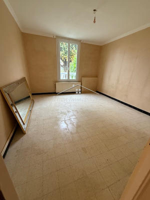 Appartement - 97 m² - 4 pièces