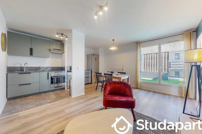 Chambre - 10 m² - 1 pièce