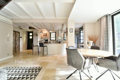 Propriété - 150 m² - 5 pièces