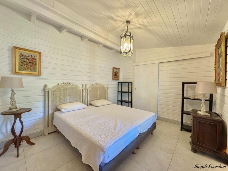 Maison traditionnelle - 100 m² - 3 pièces