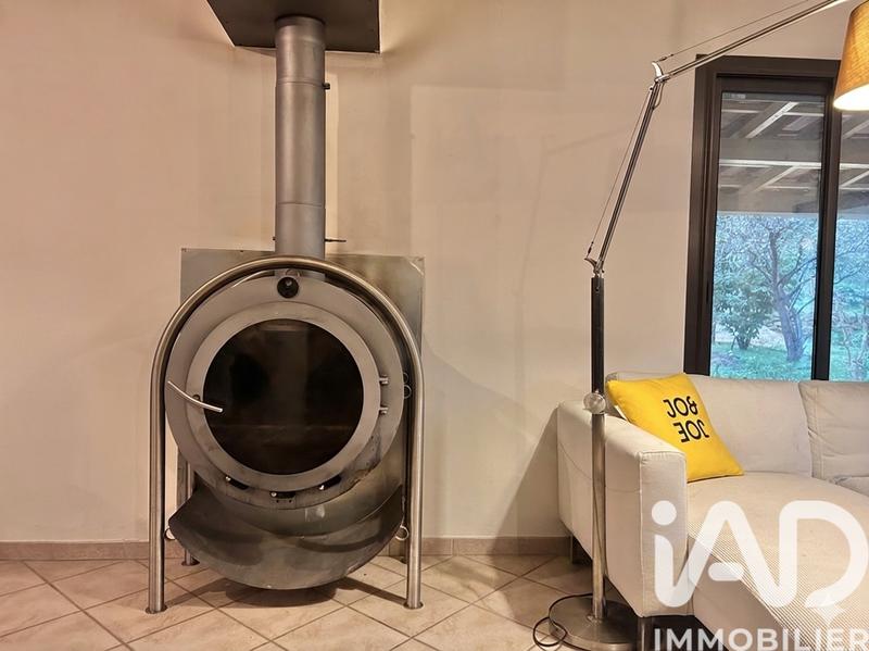 Maison - 104 m² - 4 pièces