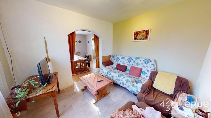 Maison - 107 m² - 6 pièces