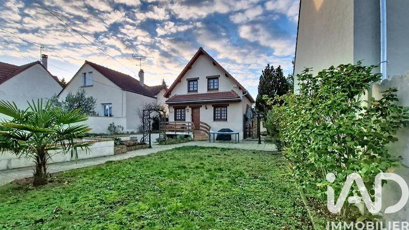 Maison - 81 m² - 5 pièces