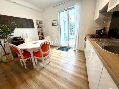 Maison - 79 m² - 3 pièces