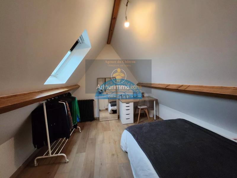 Maison - 233 m² - 11 pièces