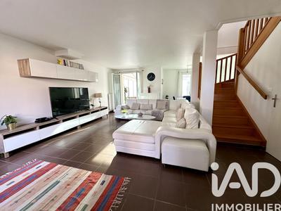 Maison - 152 m² - 5 pièces