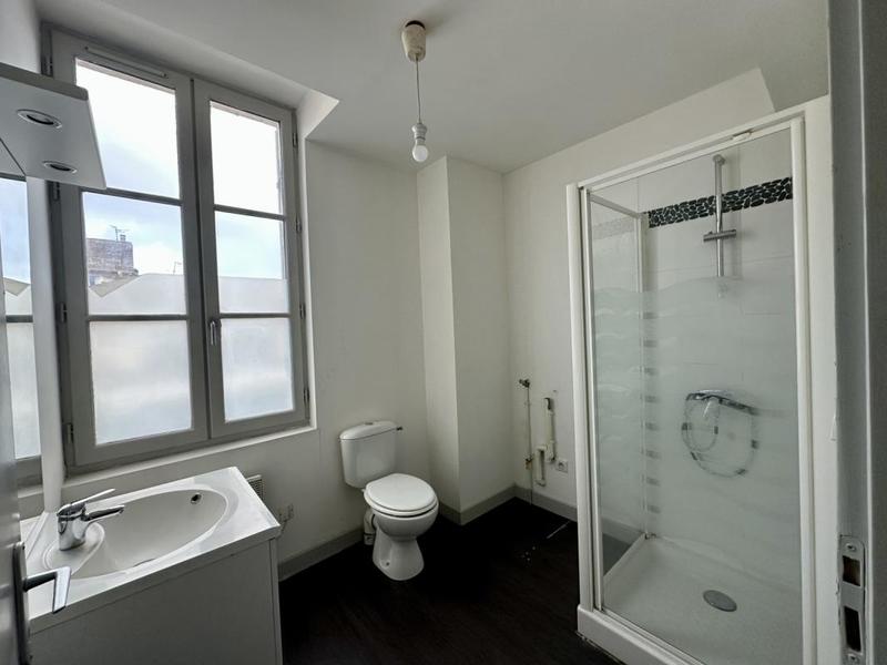 Studio - 27 m² - 1 pièce