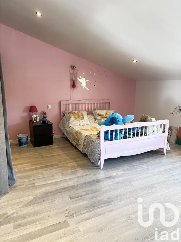 Maison - 350 m² - 11 pièces