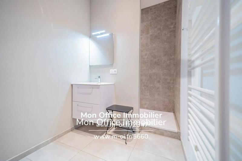 Studio - 134 m² - 5 pièces