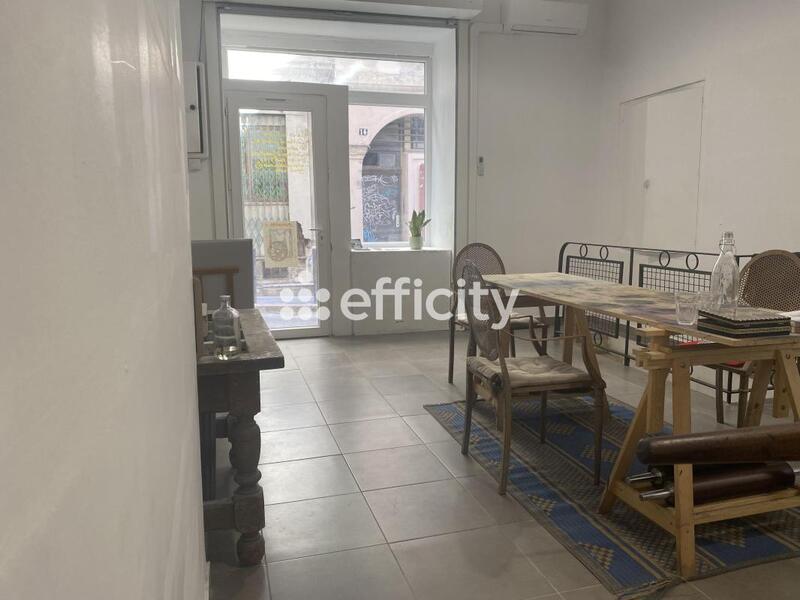 Local d'activité / Entrepôt - 59 m² - 2 pièces