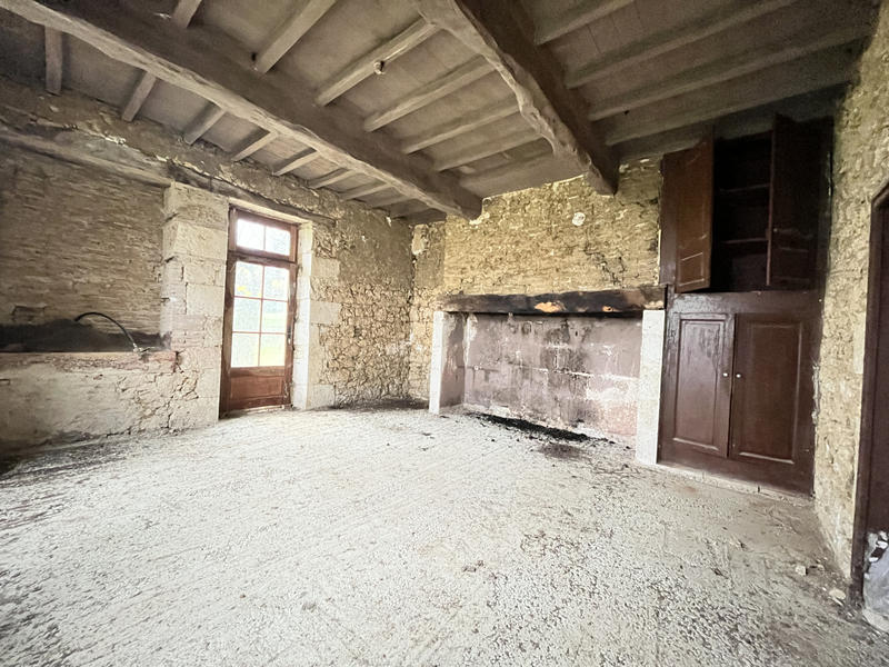 Maison - 280 m² - 7 pièces