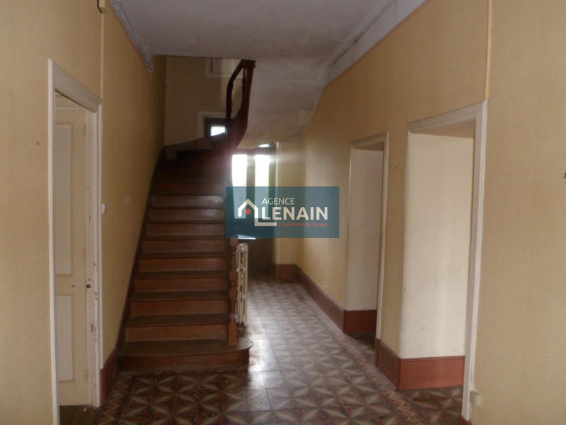 Maison - 174 m² - 10 pièces