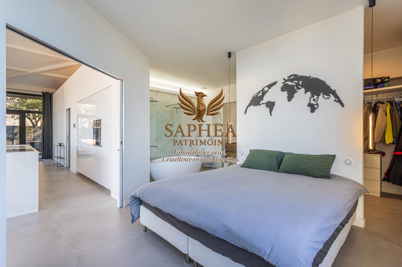 Appartement - 140 m² - 5 pièces