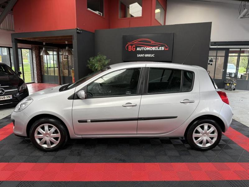 Renault Clio 1.5 dCi 85 Ch Bv Quickshift Dynamique - Garantie 6 Mois