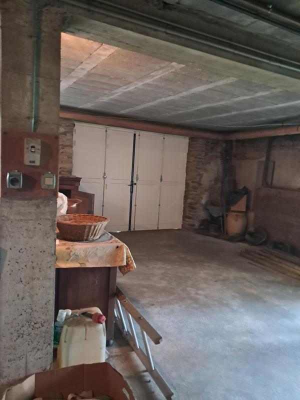 Maison - 210 m² - 8 pièces