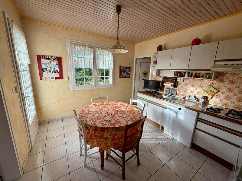 Maison - 102 m² - 4 pièces