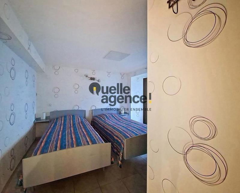 Maison - 110 m² - 6 pièces