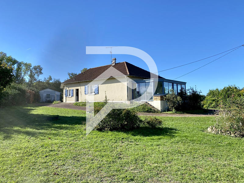 Maison - 205 m² - 7 pièces