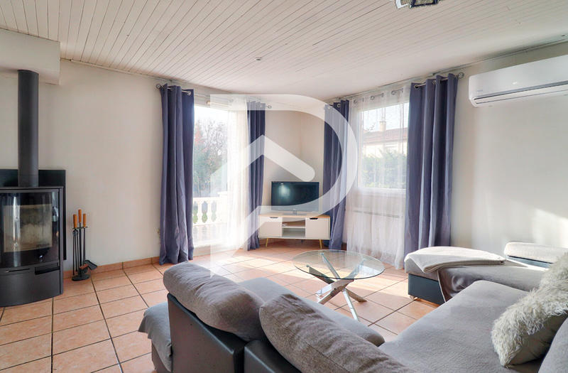 Villa - 144 m² - 7 pièces