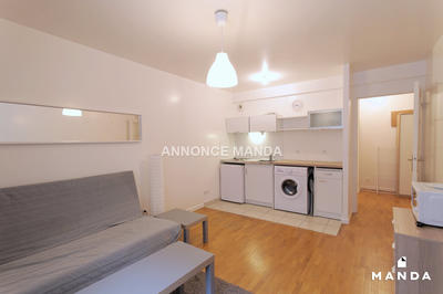 Studio - 26 m² - 1 pièce