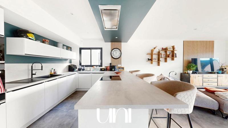 Maison - 115 m² - 5 pièces