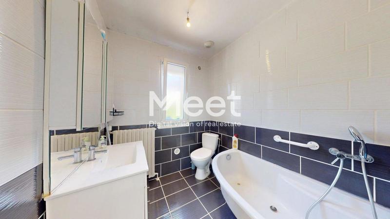 Maison - 125 m² - 5 pièces