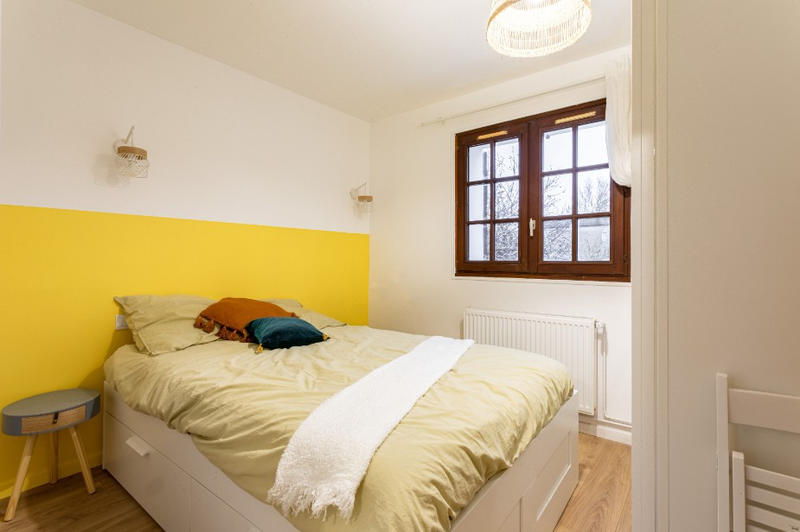 Maison - 300 m² - 13 pièces