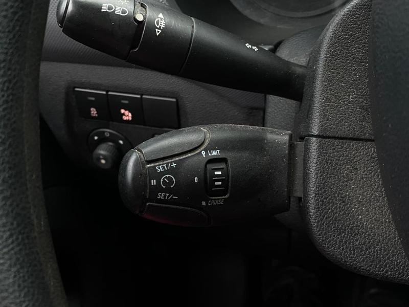 Citroën Berlingo Business 1.6hdi 90 7500ht Radars/3places/Regulateur/Bluetooth