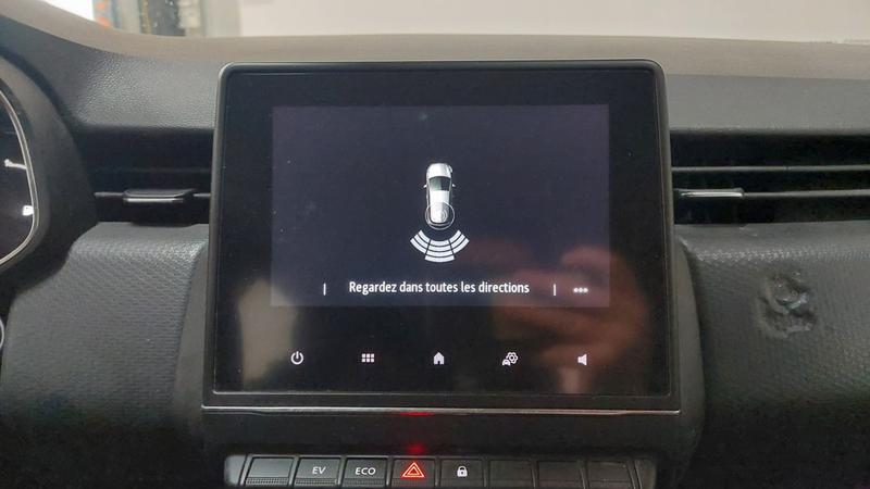 Renault Clio V Business E-Tech 140