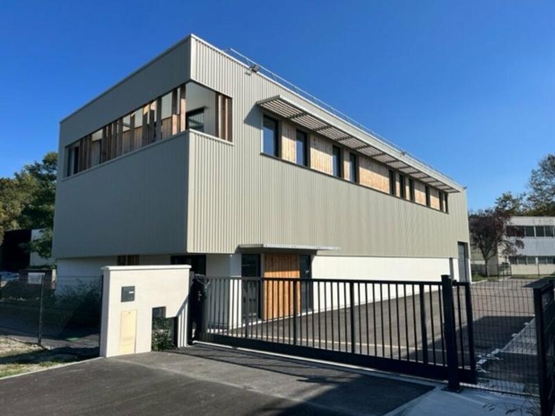 Local d'activité / Entrepôt - 600 m²