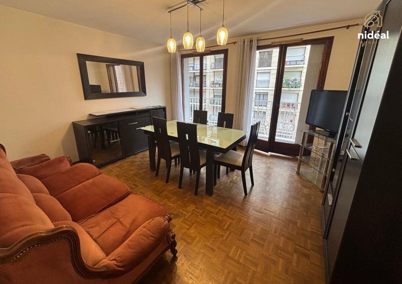 Appartement - 75 m² - 4 pièces