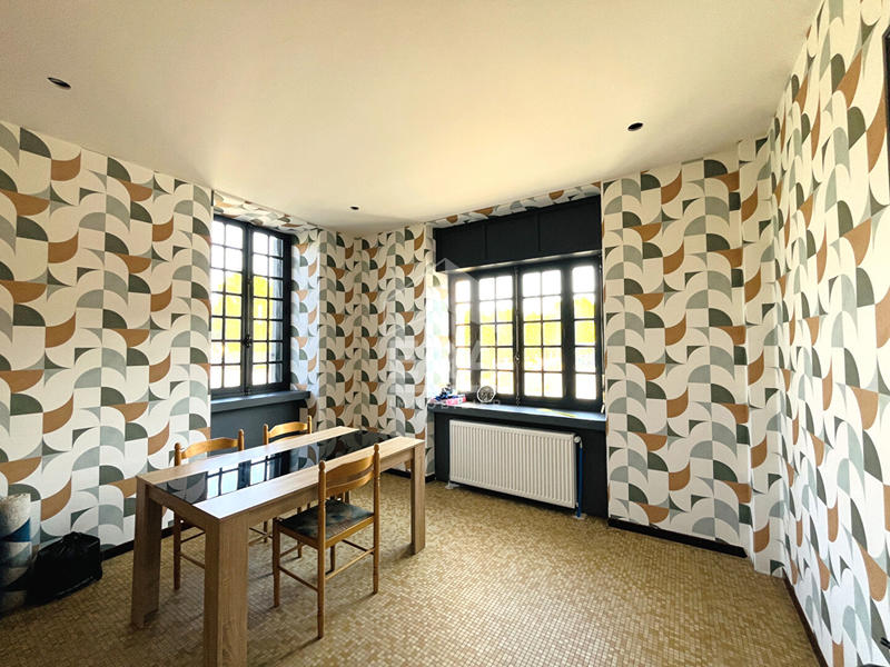 Maison - 184 m² - 7 pièces